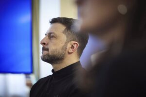 Zelenski informa de casi 60 nuevos ataques rusos pese a la tregua de 30 horas anunciada por Putin