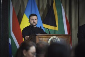 Zelenski responde a Trump y reitera que Ucrania no reconocerá la autoridad rusa de ningún territorio ocupado