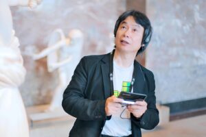 el Museo del Louvre jubilará 5.000 consolas que servían como audioguía