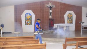 fumigaciones en las iglesias durante Semana Santa para prevenir dengue