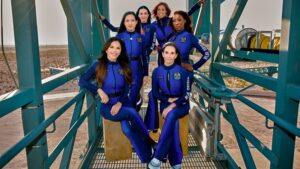 ¡Primera misión al espacio tripulada por mujeres! Blue Origin regresó a la Tierra con éxito