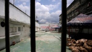¿Hay una piscina dentro de la cárcel de Cali?: EL TIEMPO ingresó a uno de los penales más hacinados