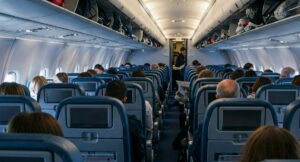 ¿Por qué no debe cambiar de asiento en un avión? Los peligros que no conocía