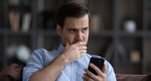 ¿Qué pasa si trabajo 4 domingos al mes en Colombia? Revise si es legal y puede