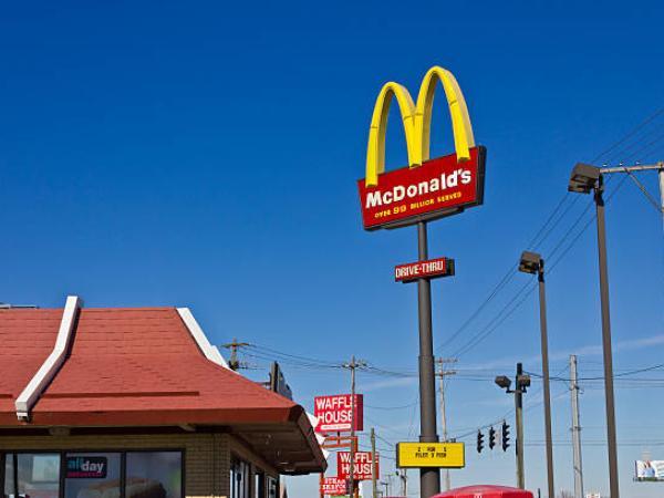 ¡Gran oportunidad! McDonald's abre más de 300.000 empleos en EE. UU. | Empleo | Economía