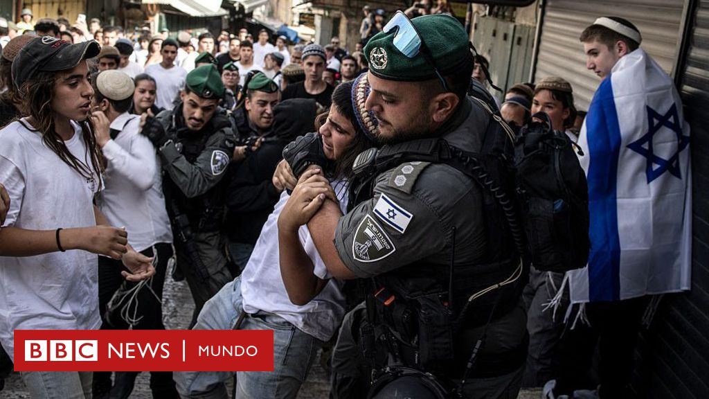 "¡Muerte a los árabes!": judíos de extrema derecha atacan a palestinos en Jerusalén en la conmemoración de la toma de la ciudad