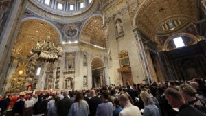 A horas del Cónclave, los cardenales celebraron la misa Pro eligendo pontífice en la basílica de San Pedro