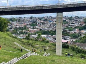 Al menos nueve estudiantes muertos deja un accidente de tránsito en el centro de Colombia - AlbertoNews