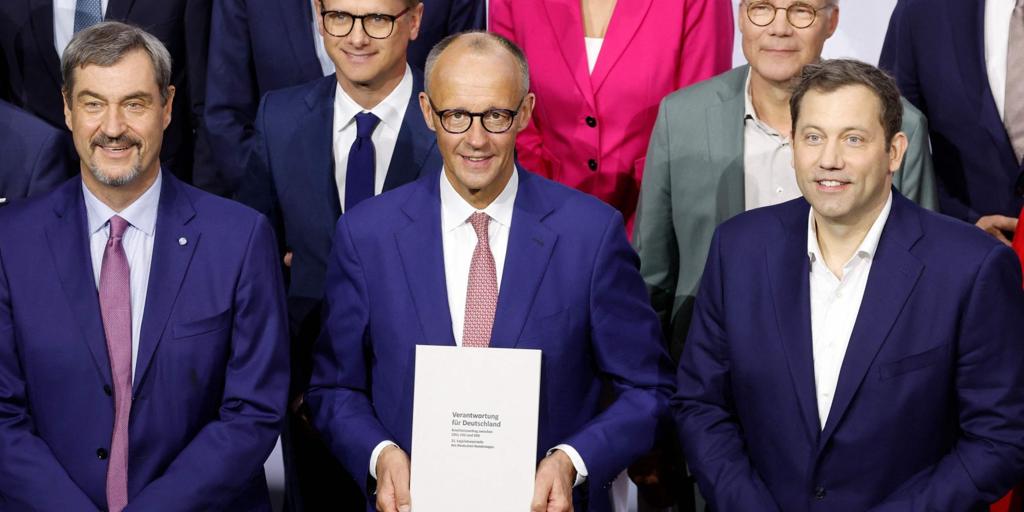 Alemania forma su gran coalición en plena crisis con EE.UU.