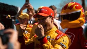 Alex Palou sigue volando y logra la pole en Barber