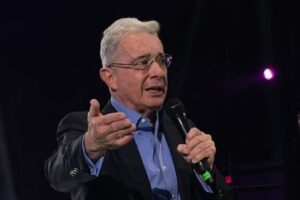 Álvaro Uribe asegura en juicio que no sobornó a testigos y que siempre ha pedido la verdad - AlbertoNews