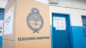 Balance preliminar en legislativas de Buenos Aires revela 20 % de participación