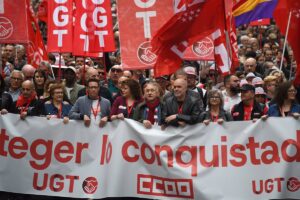 CCOO y UGT piden en el 1 de Mayo frenar la "internacional fascista", subir salarios y rebajar la jornada