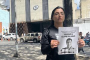 CIDH otorga medidas cautelares a esposa e hijas de Freddy Superlano