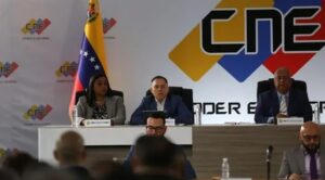CNE confirma instalación del 99,30% de las máquinas electorales en centros de votación