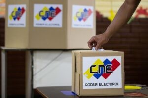 CNE eliminó el código QR de las actas de votación sin previo aviso, según Eugenio Martínez