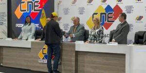 CNE proclamó y adjudicó cargos a candidatos electos el 25 de mayo