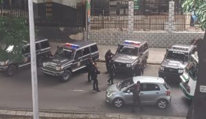 CNP denunció alcabala del Sebin frente a su sede en Caracas