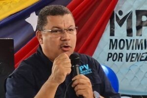 Calzadilla: "Con cada fraude y cada preso político Nicolás Maduro se debilita más"