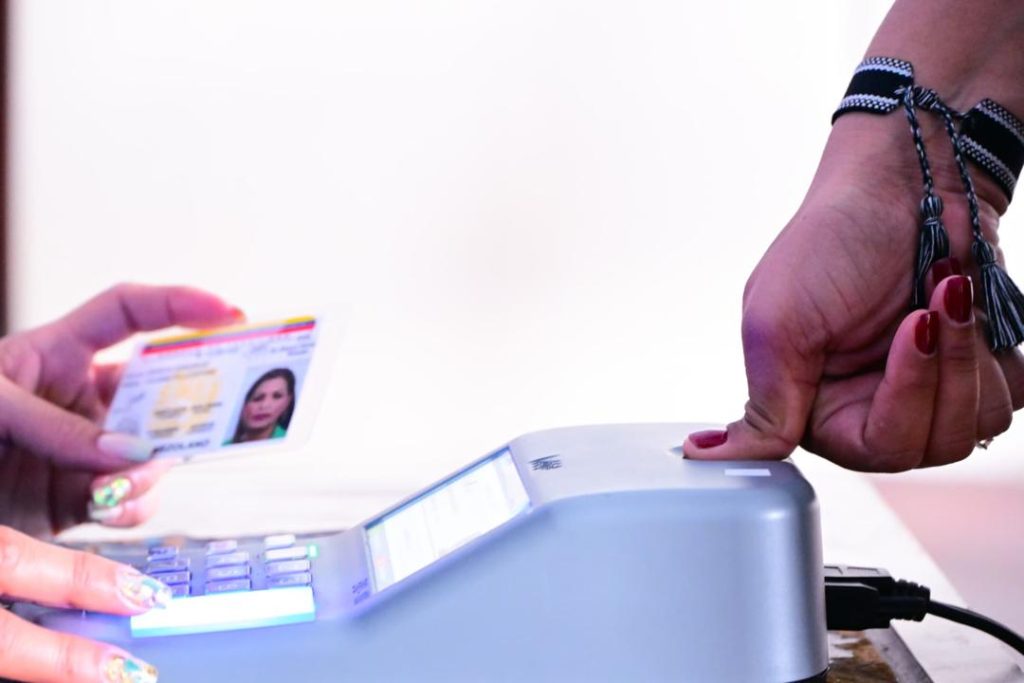 Candidata Yulisbeth García destacó participación del pueblo en simulacro electoral