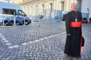 Cardenal peruano destacó la lucha del papa León XIV contra los abusos en la Iglesia