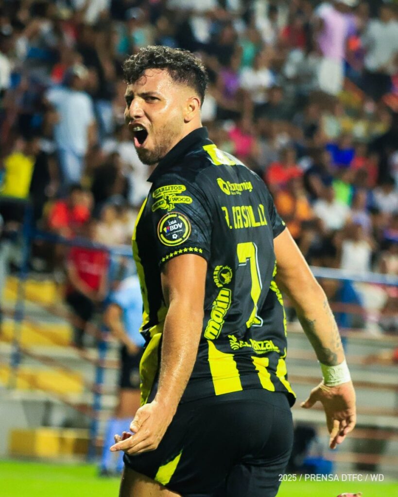 Casta y raza aurinegra para abrir cuadrangular con un triunfo dorado – Diario La Nación