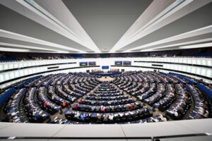 China despeja las relaciones con la UE al retirar sanciones a varios eurodiputados