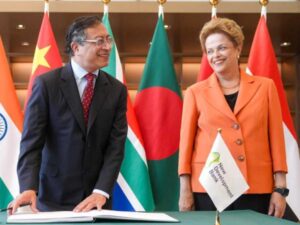 Colombia radica solicitud de ingreso al Nuevo Banco de Desarrollo Brics | Gobierno | Economía