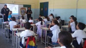Combaten el acoso escolar con programa familiar y legal