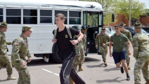 Cómo es el exigente test de aptitud física para ingresar al Ejército de EEUU