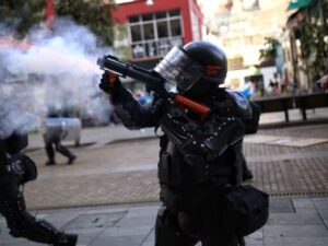 Condenan a agente del ESMAD por asesinato
