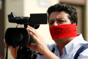 SIP honra con el Gran Premio a la Libertad de Prensa 2024 al periodismo en el exilio libertad de expresion periodismo venezuela