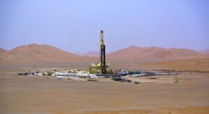 Descubren petróleo en un pedazo de tierra compartido por dos países que posee una de las mayores riquezas del mundo
