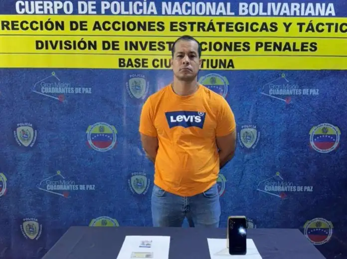 Detuvieron a creador de un portal que promueve el dólar paralelo
