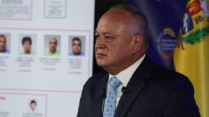 Diosdado Cabello amenazó con librar orden de aprehensión contra María Corina Machado