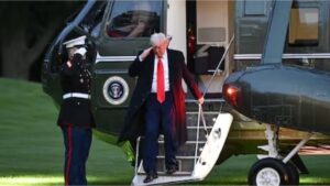 Donald Trump encabezó un polémico evento privado con inversores de su memecoin y desató las críticas