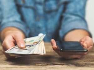 Durante el primer trimestre llegaron al país US$3.129 millones en remesas | Finanzas | Economía