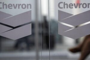 EEUU concederá a Chevron una licencia de operación mínima en Venezuela
