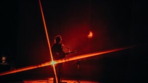Ed Maverick hizo llorar al Teatro Mayor en su primera noche de concierto