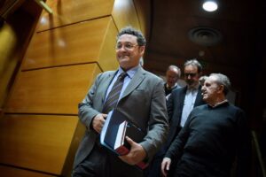 El Consejo de Ministros aprobará este martes una reforma para desligar el mandato del fiscal general de la legislatura