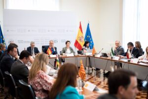 El Gobierno y las CCAA del PP no logran un acuerdo para cerrar el orden del día de la Conferencia de Presidentes