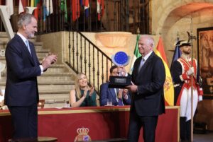El Rey llama a seguir "reinventando" Europa como "faro de integridad" ante los derechos y libertades "amenazados"