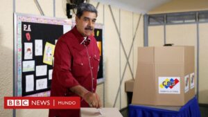 El chavismo se adjudica una amplia victoria en las elecciones legislativas y regionales de Venezuela ante el boicot de la mayoría de la oposición