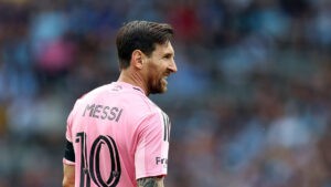 El inusual e inesperado regalo de Messi a una fan (Foto) - AlbertoNews