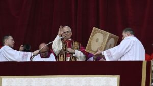 El nuevo papa León XIV comienza su agenda con una misa en la Capilla Sixtina