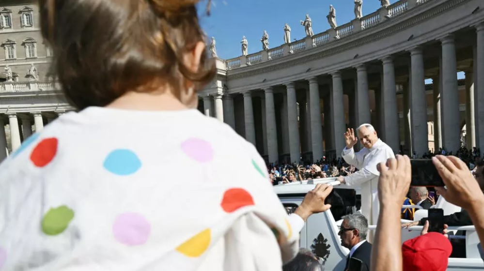 El papa recibió a Petro con los desafíos sobre seguridad, migraciones y cambio climático en la agenda - AlbertoNews