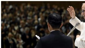 El pedido del papa León XIV a la Curia y a los trabajadores del Vaticano para trabajar ‘evitando prejuicios y con una buena dosis de humor’