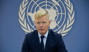 Enviado de la ONU condena ataques a los aeropuertos de Yemen e Israel y pide contención - AlbertoNews