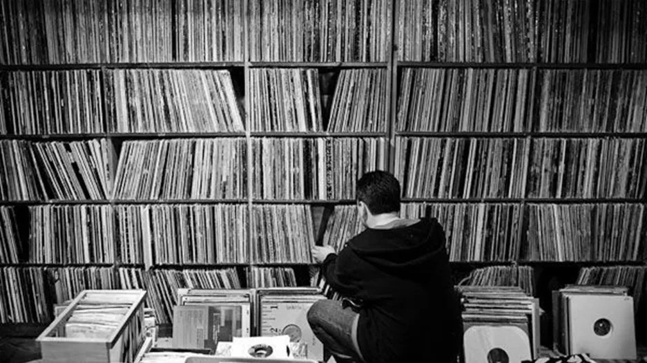 Este es el género musical que eligen las personas más inteligentes, según ChatGPT