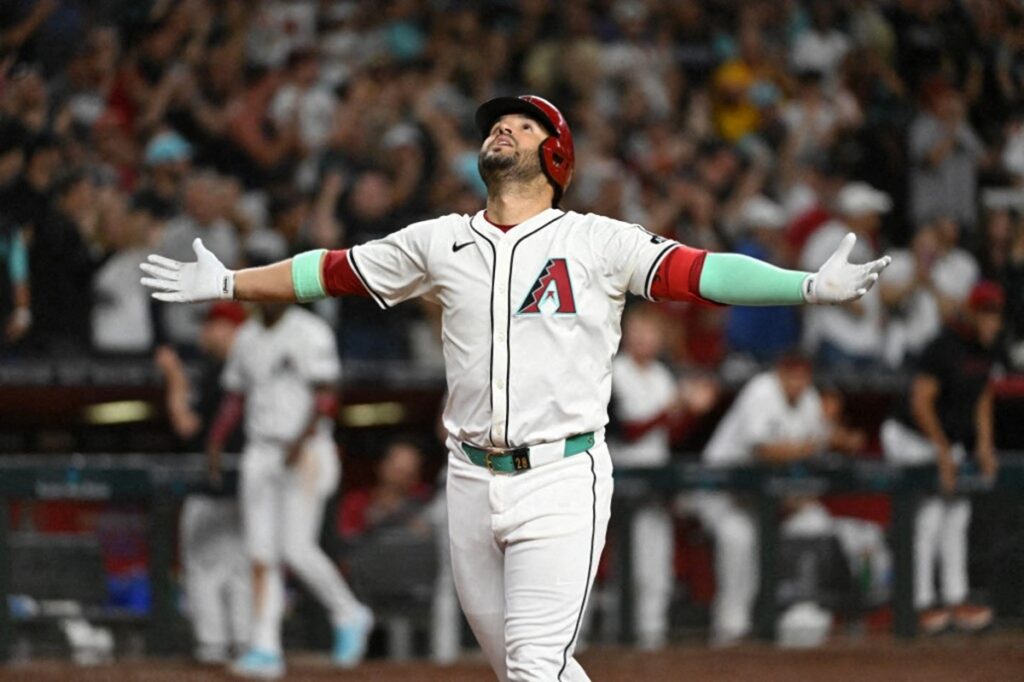 Eugenio Suárez, primer venezolano con cuatro jonrones en Grandes Ligas
